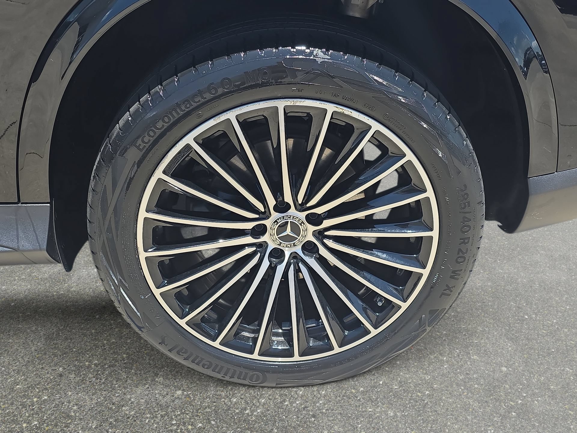 Certified 2025 Mercedes-Benz GLC 300 4MATIC image 32