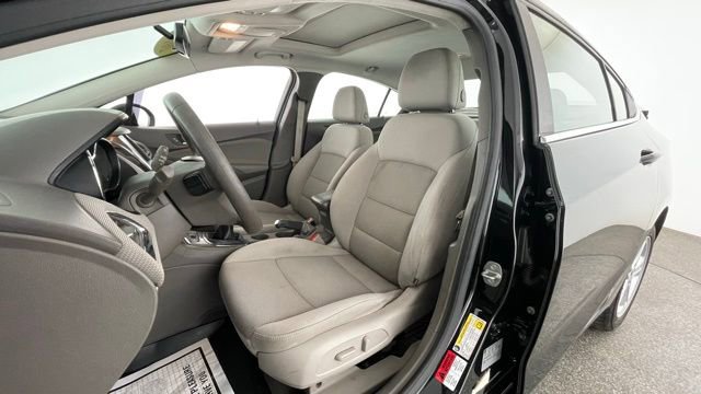 Used 2016 Chevrolet Cruze LT image 33
