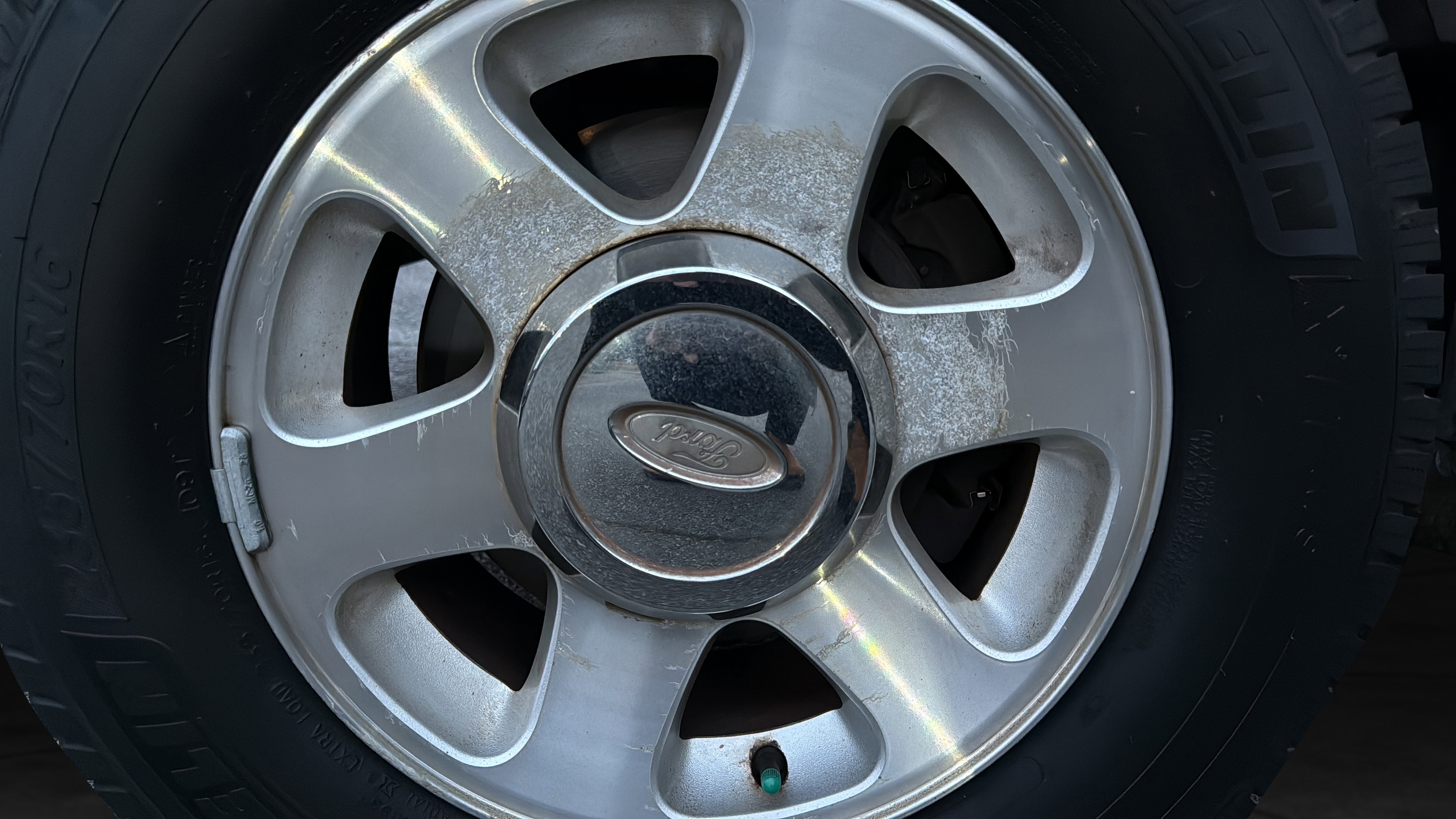 Used 2006 Ford E-150 and Econoline 150 Wagon image 39