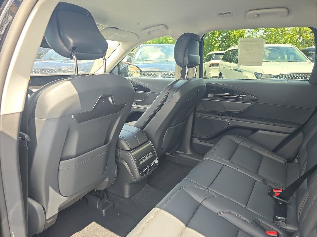 New 2026 Lincoln Nautilus Premier AWD/4WD image 9