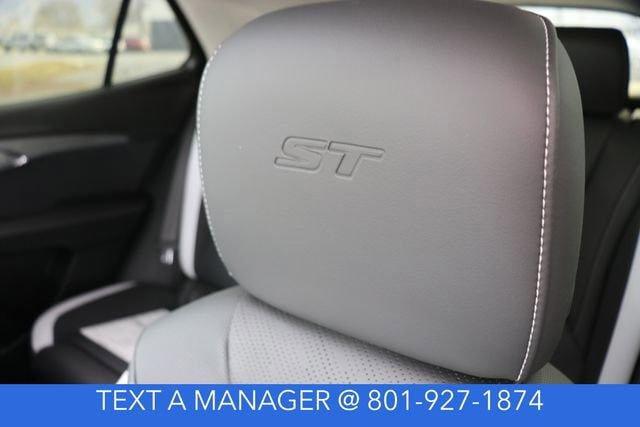New 2026 Buick Envision Sport Touring AWD/4WD image 18