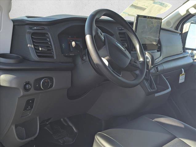 New 2026 Ford Transit 250 148 Medium Roof w/ Load Area Protection Package RWD image 3