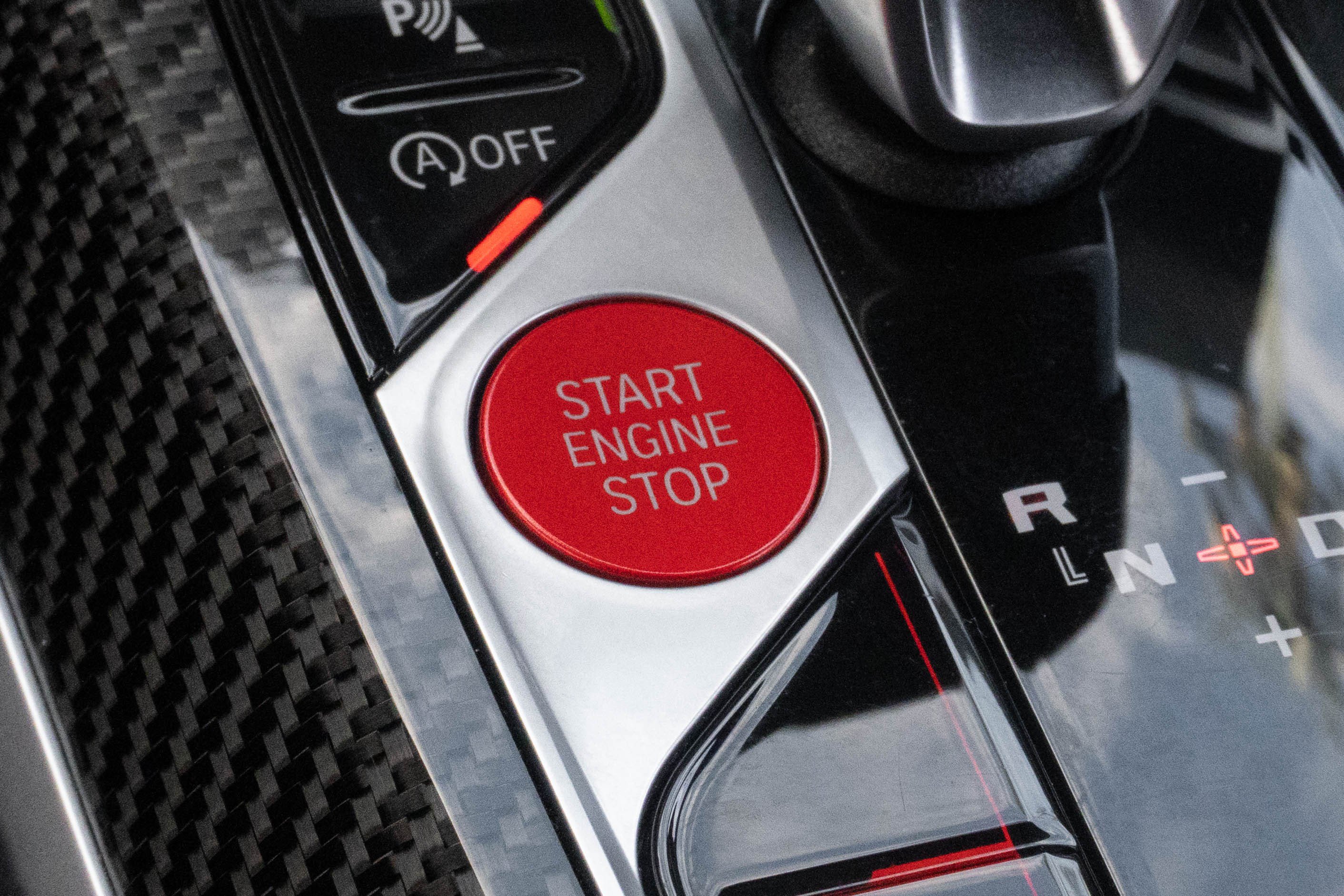 Used 2024 BMW M2 w/ Lighting Package image 31