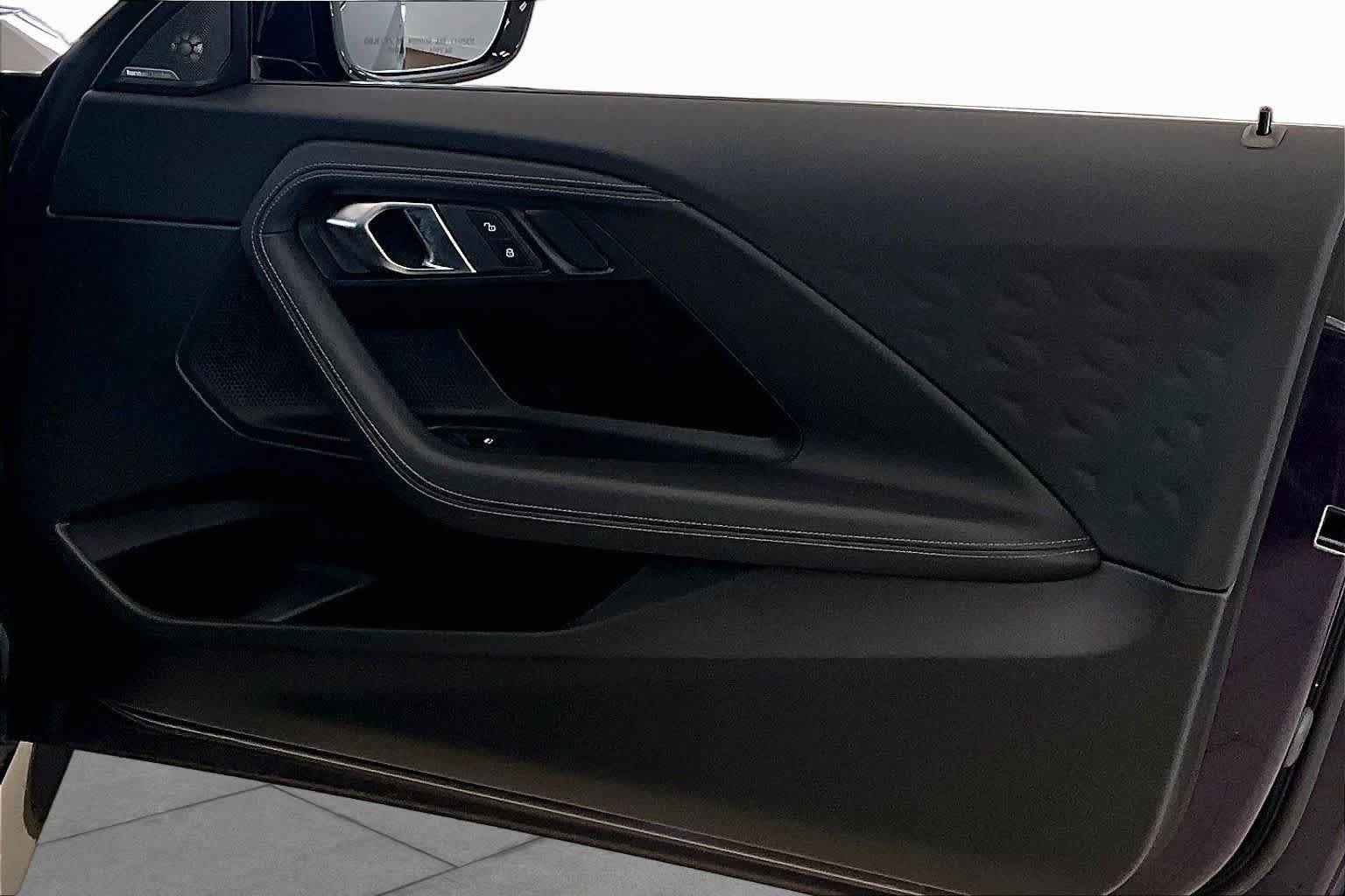 Used 2024 BMW 230i Coupe w/ Premium Package RWD image 20