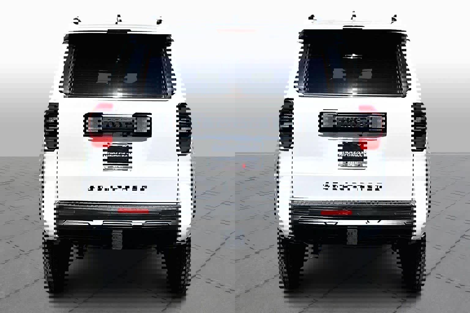 Used 2025 Toyota 4Runner SR5 image 4