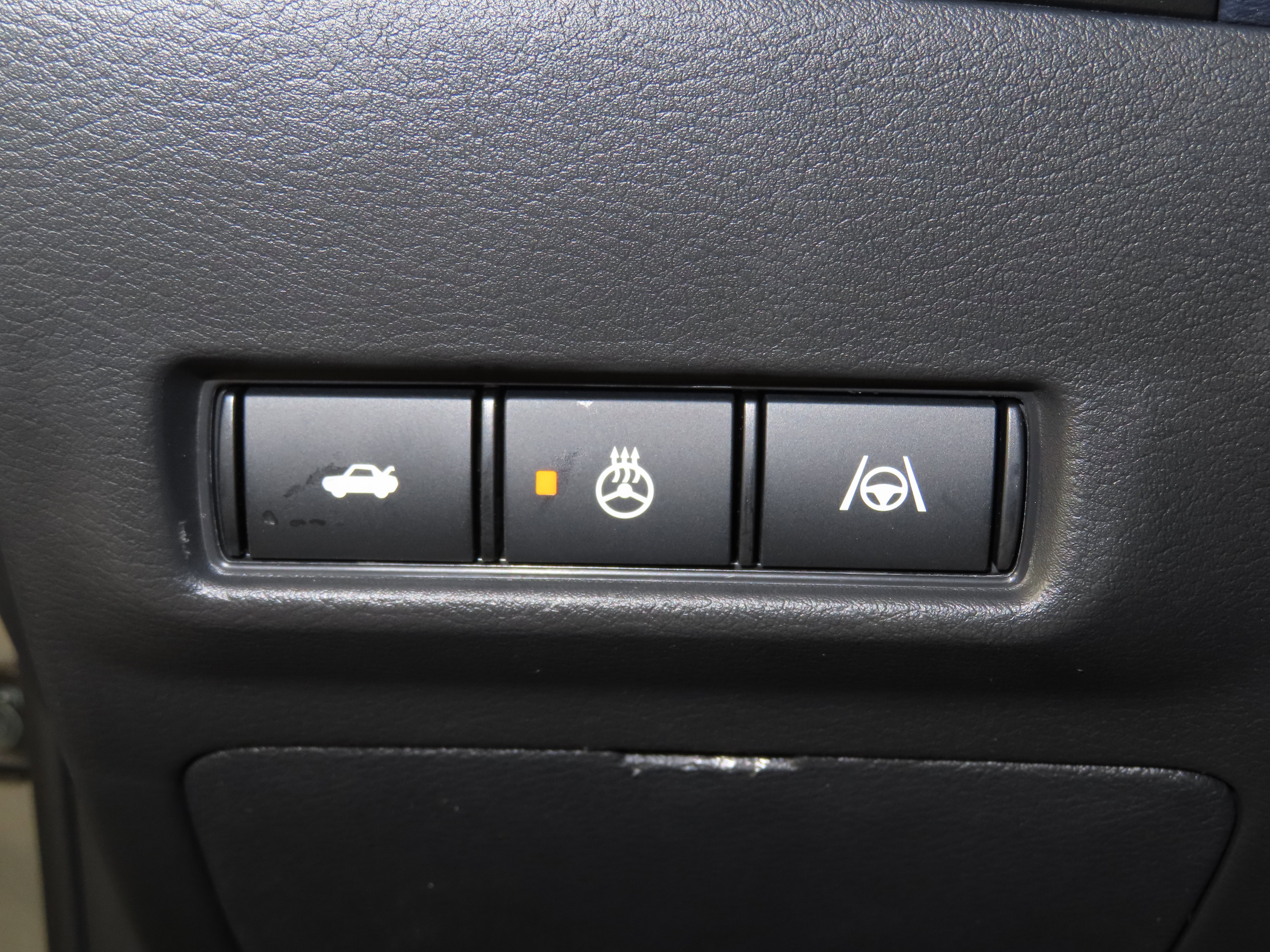 New 2026 Nissan Sentra SL w/ Floor Mat Package FWD image 35