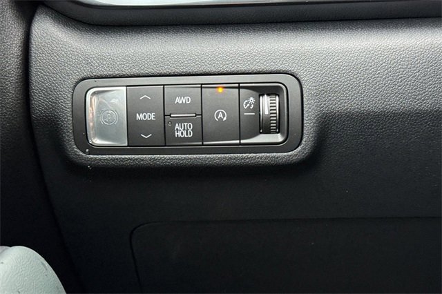 New 2026 GMC Terrain AT4 w/ Convenience Package III image 30