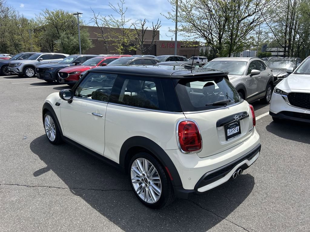 Used 2022 MINI Cooper S FWD image 6
