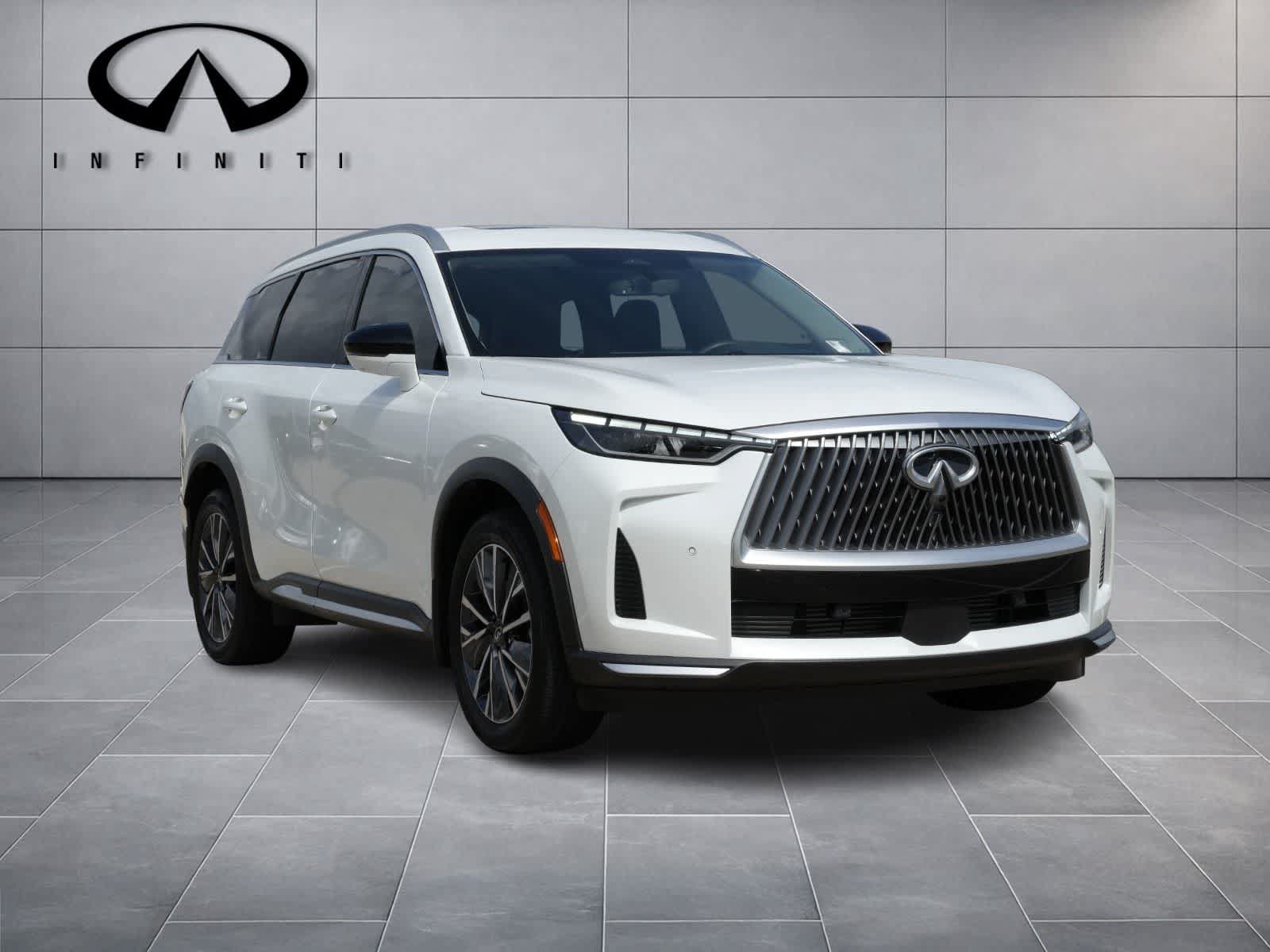 Certified 2026 INFINITI QX60 Luxe w/ Cargo Package AWD/4WD image 3