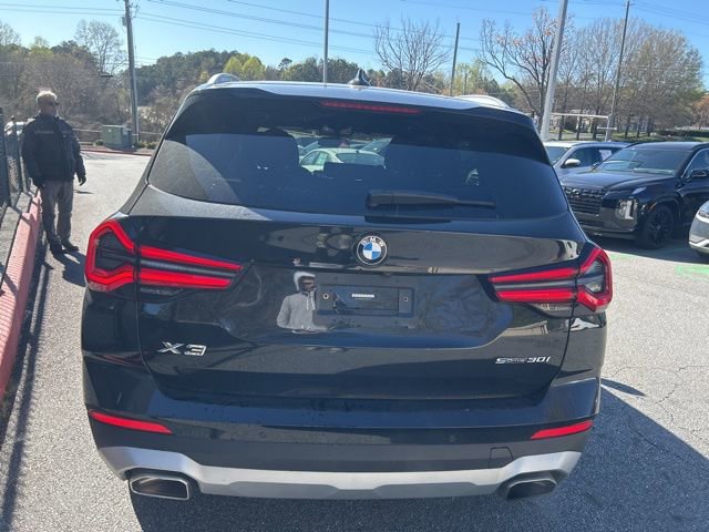 Used 2023 BMW X3 sDrive30i w/ Premium Package image 4
