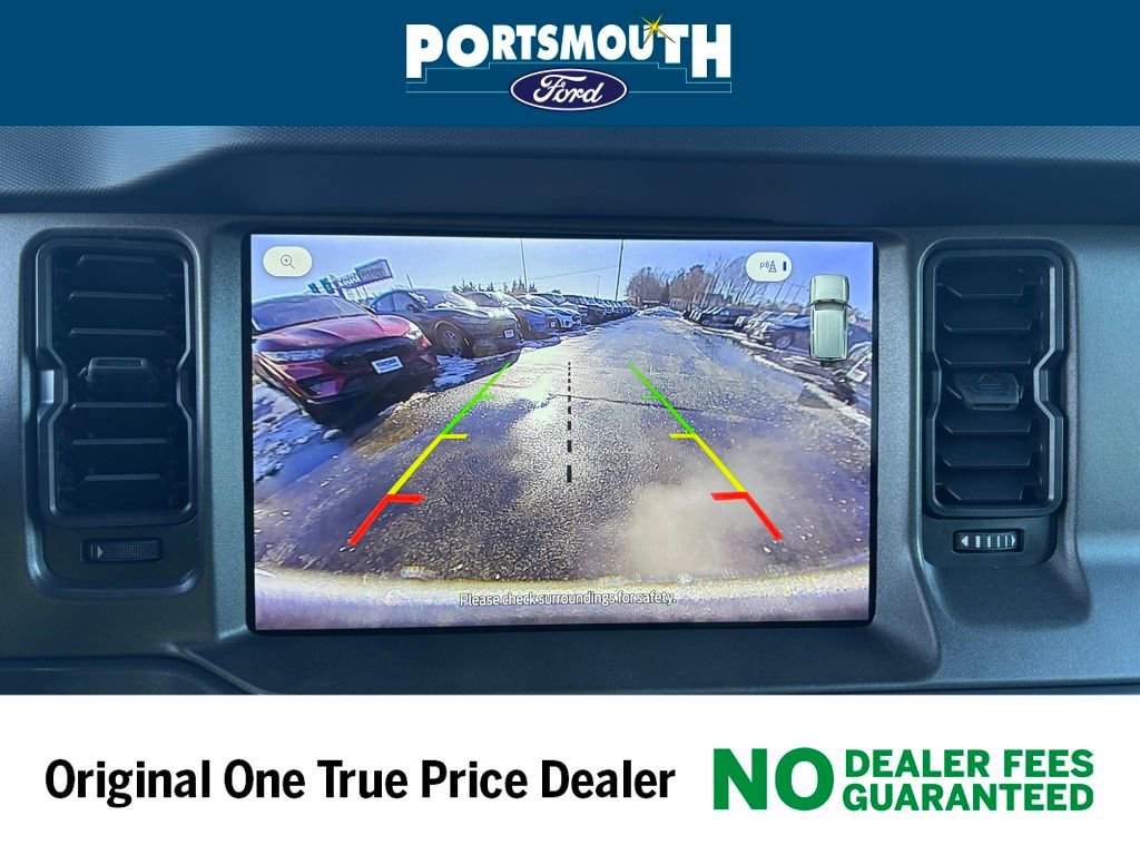 New 2025 Ford Bronco Badlands image 12