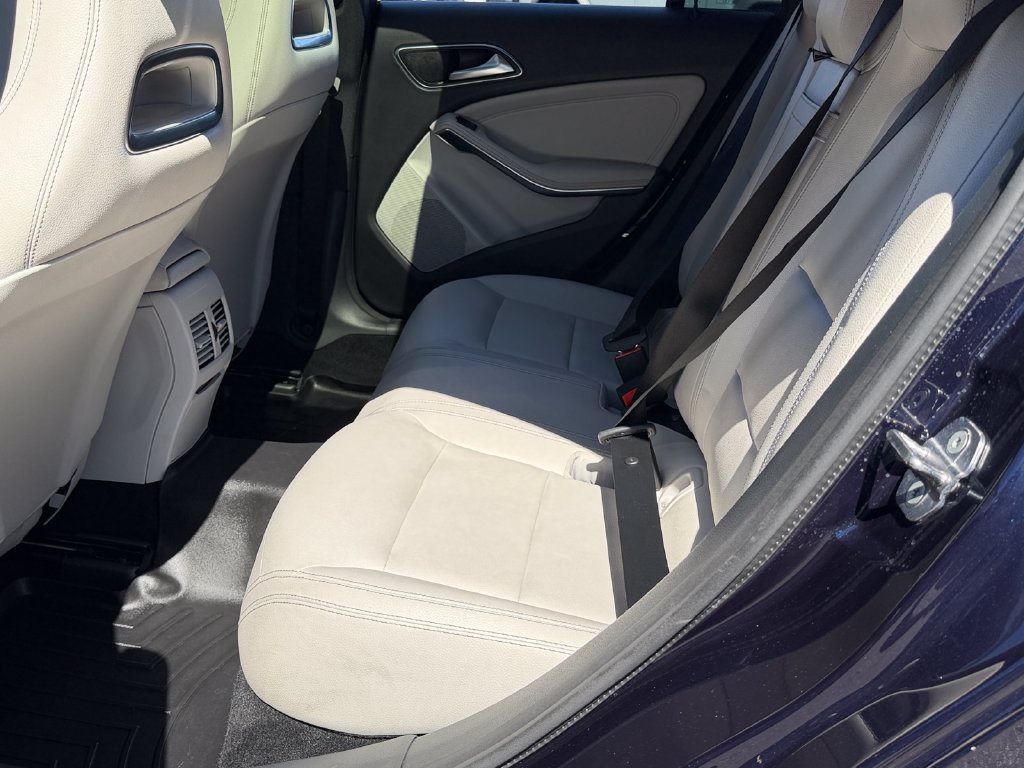Used 2019 Mercedes-Benz CLA 250 image 20