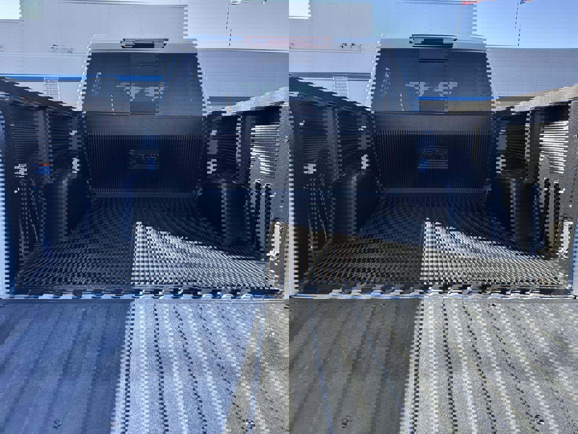 Certified 2021 Chevrolet Silverado 1500 LTZ image 24