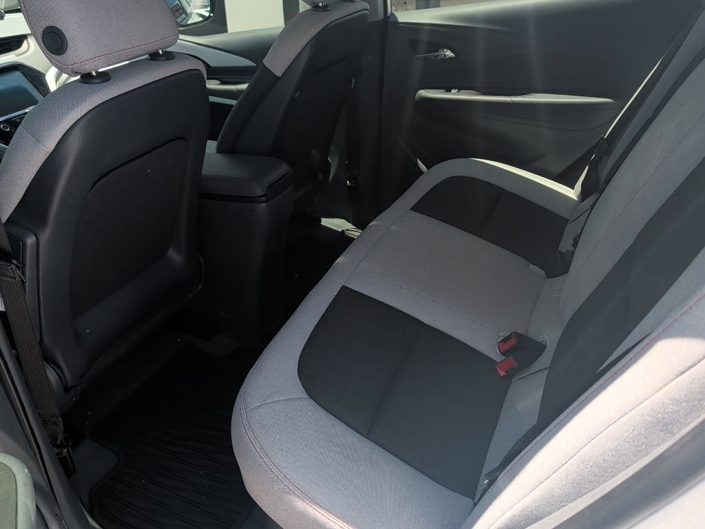 Used 2020 Chevrolet Bolt LT FWD image 6