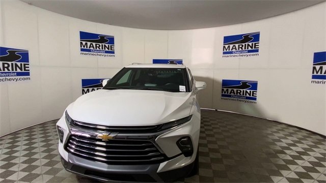 Used 2023 Chevrolet Blazer Premier w/ Driver Confidence II Package image 5