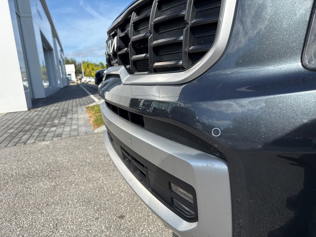 Used 2024 Kia Telluride SX w/ Towing Package image 41