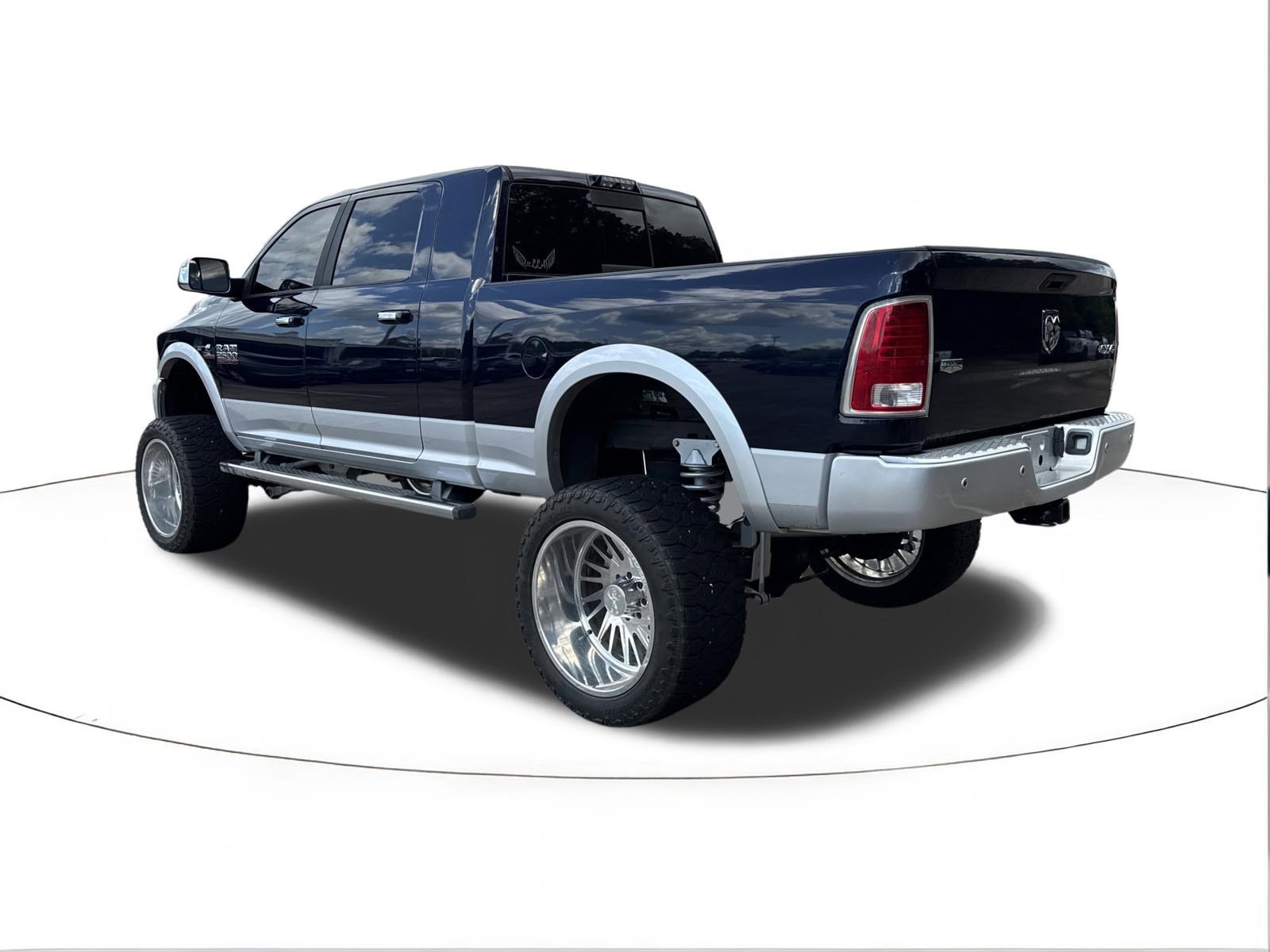 Used 2014 RAM 2500 Laramie AWD/4WD image 5
