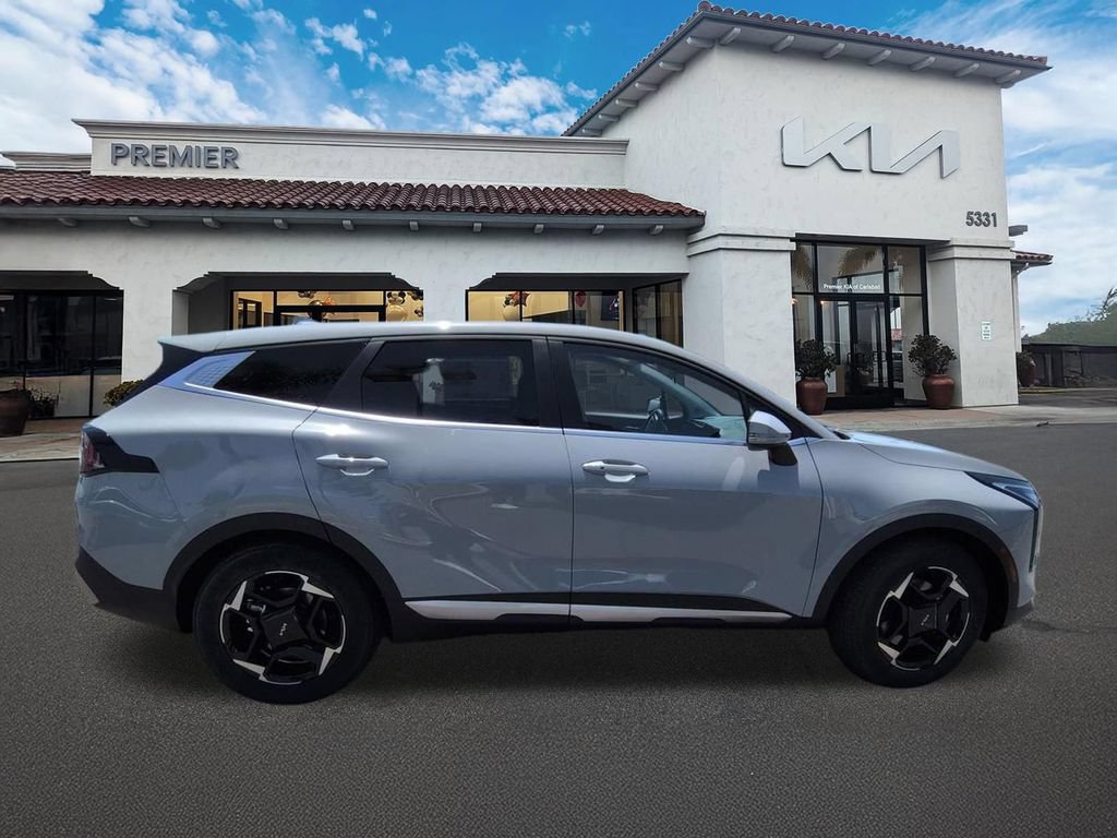 New 2026 Kia Sportage EX FWD image 9