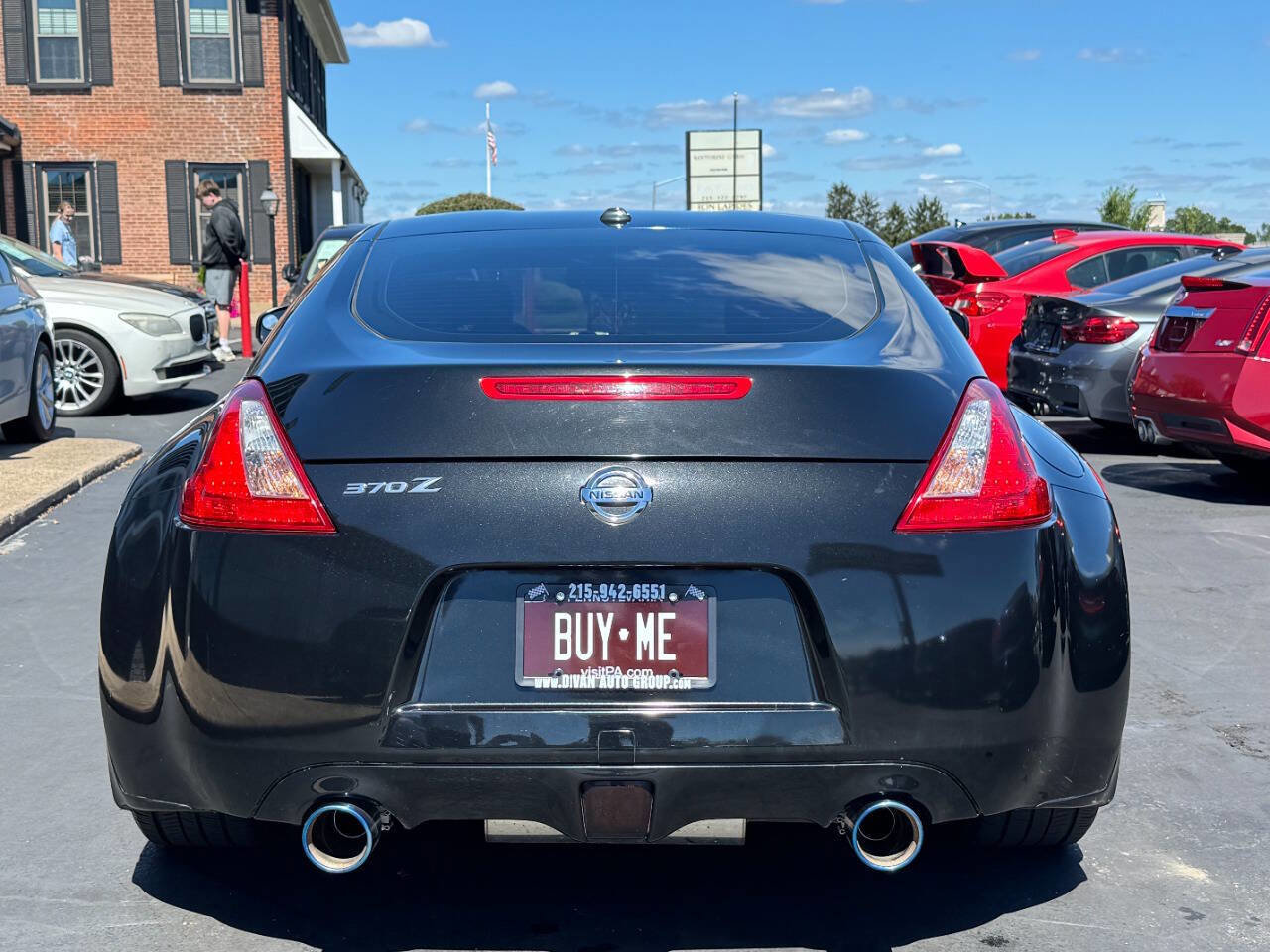 Used 2009 Nissan 370Z Touring image 7