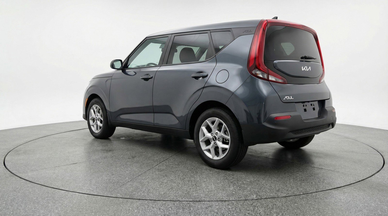 Used 2025 Kia Soul LX w/ LX Technology Package image 6