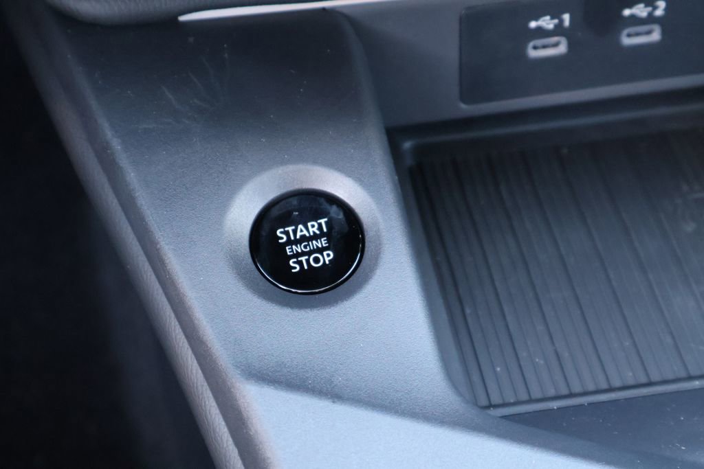 New 2026 Nissan Sentra SV w/ SV Convenience Package FWD image 20