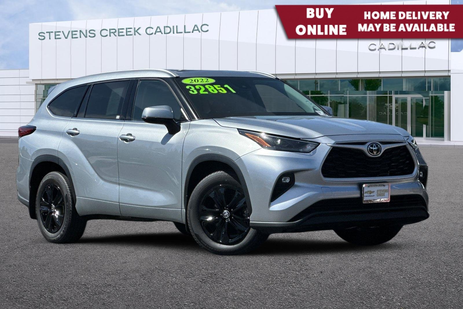 Used 2022 Toyota Highlander XLE