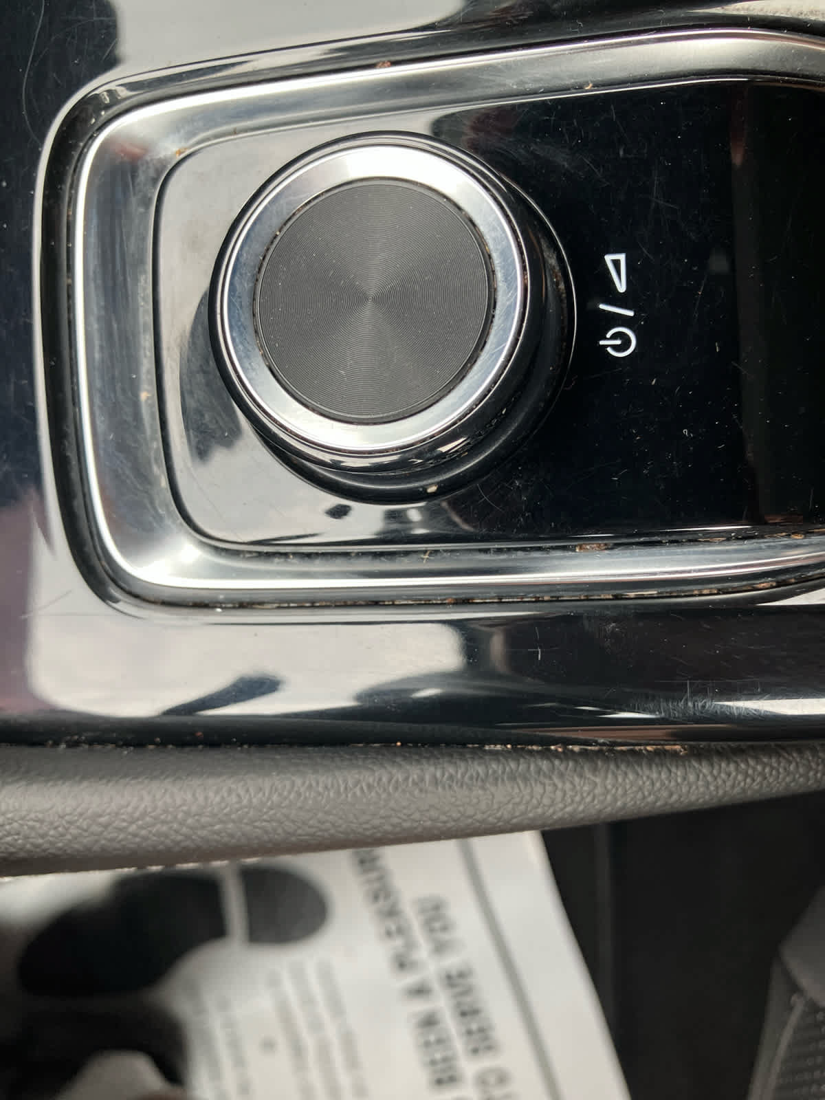 Used 2024 Buick Envision Preferred AWD/4WD image 30
