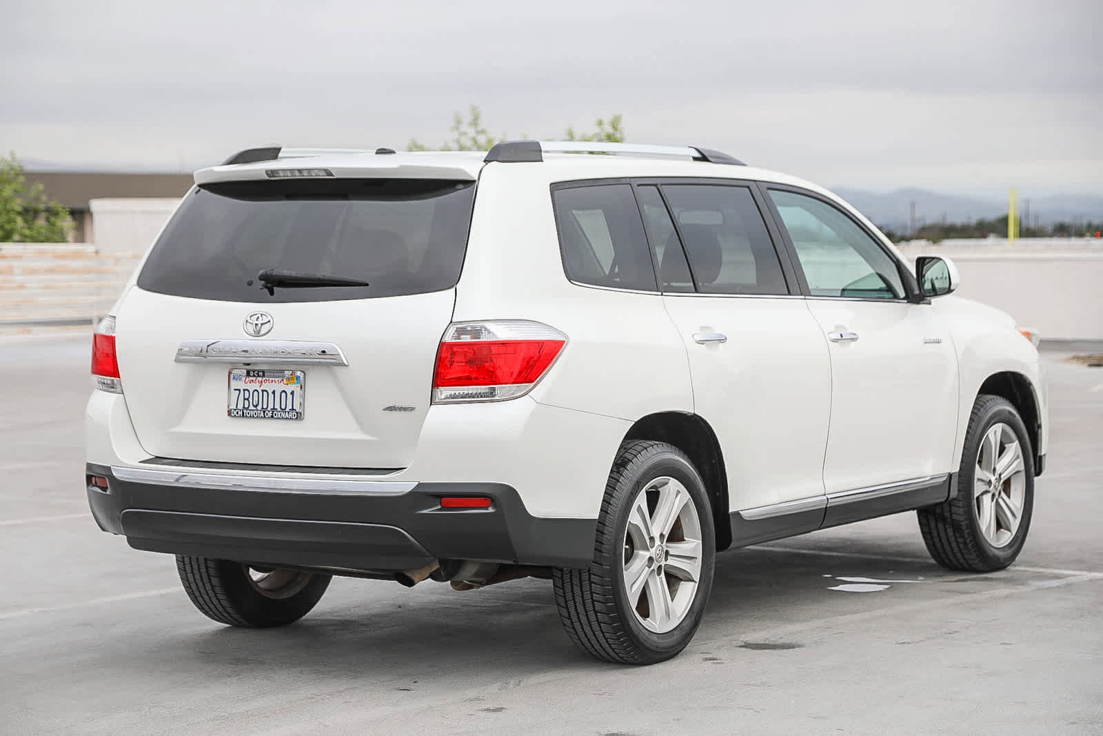 Used 2013 Toyota Highlander Limited AWD/4WD image 5
