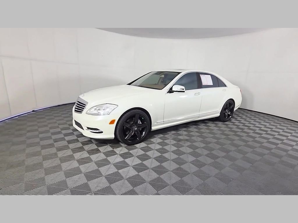 Used 2011 Mercedes-Benz S 550 4MATIC image 48
