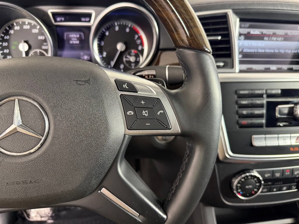 Used 2016 Mercedes-Benz GL 450 4MATIC w/ Premium I Package image 28