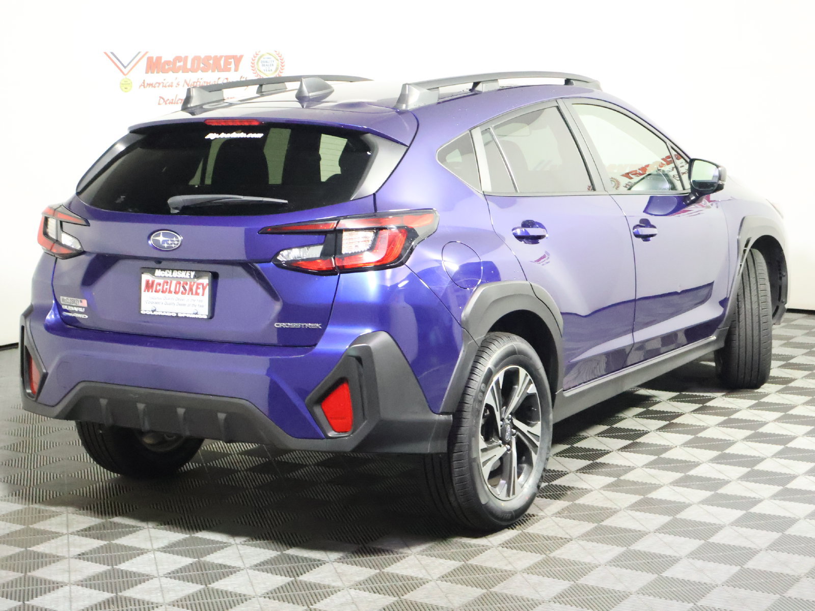 Used 2025 Subaru Crosstrek 2.5i Premium AWD/4WD image 5