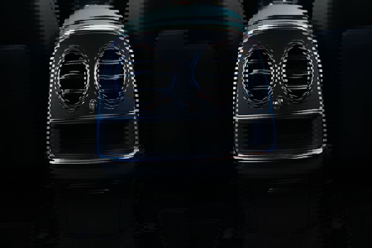 Used 2020 Mercedes-Benz S 450 4MATIC Sedan w/ Premium Package image 46