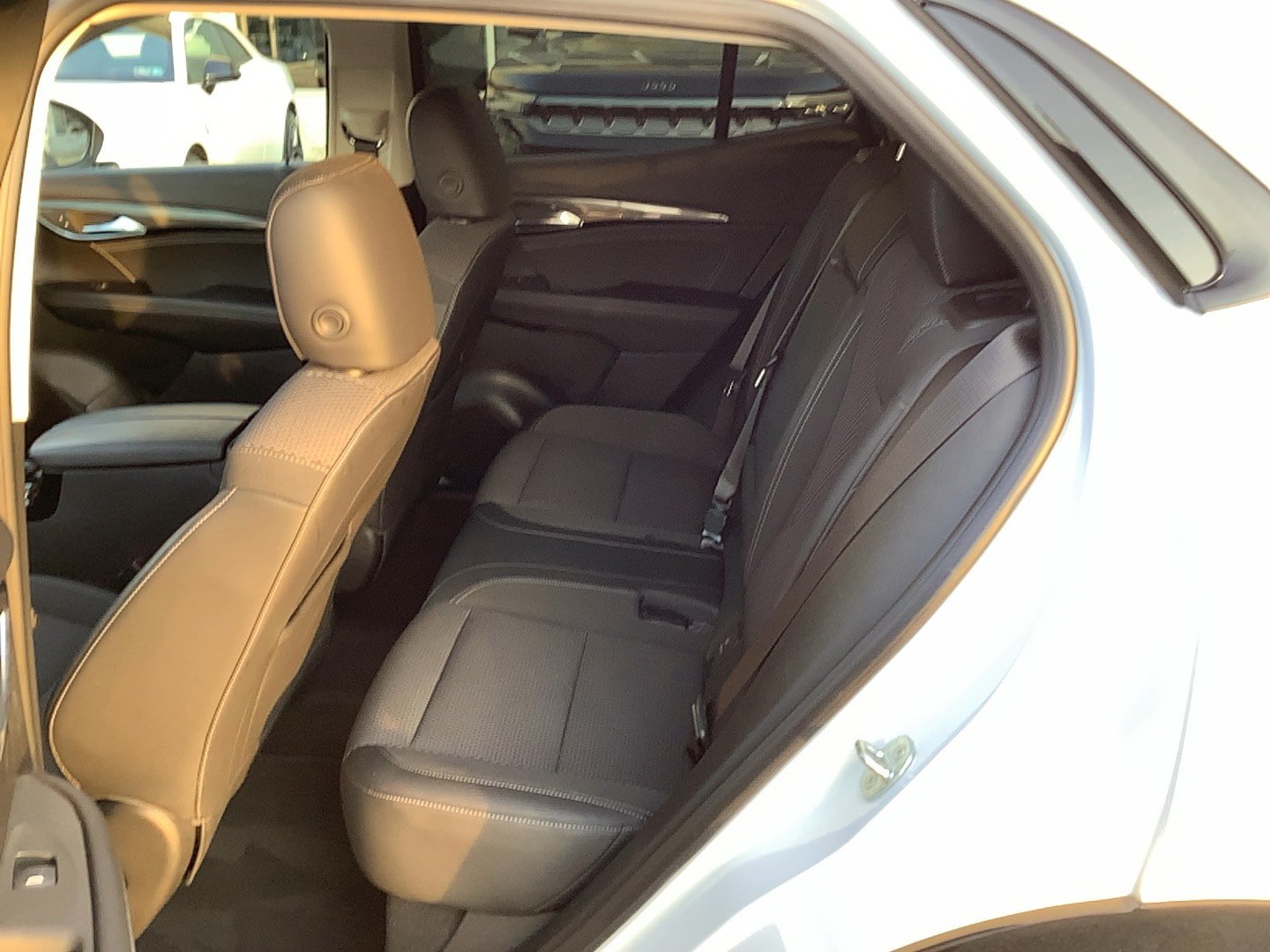 Used 2023 Buick Envision Preferred w/ Sport Touring Package AWD/4WD image 8
