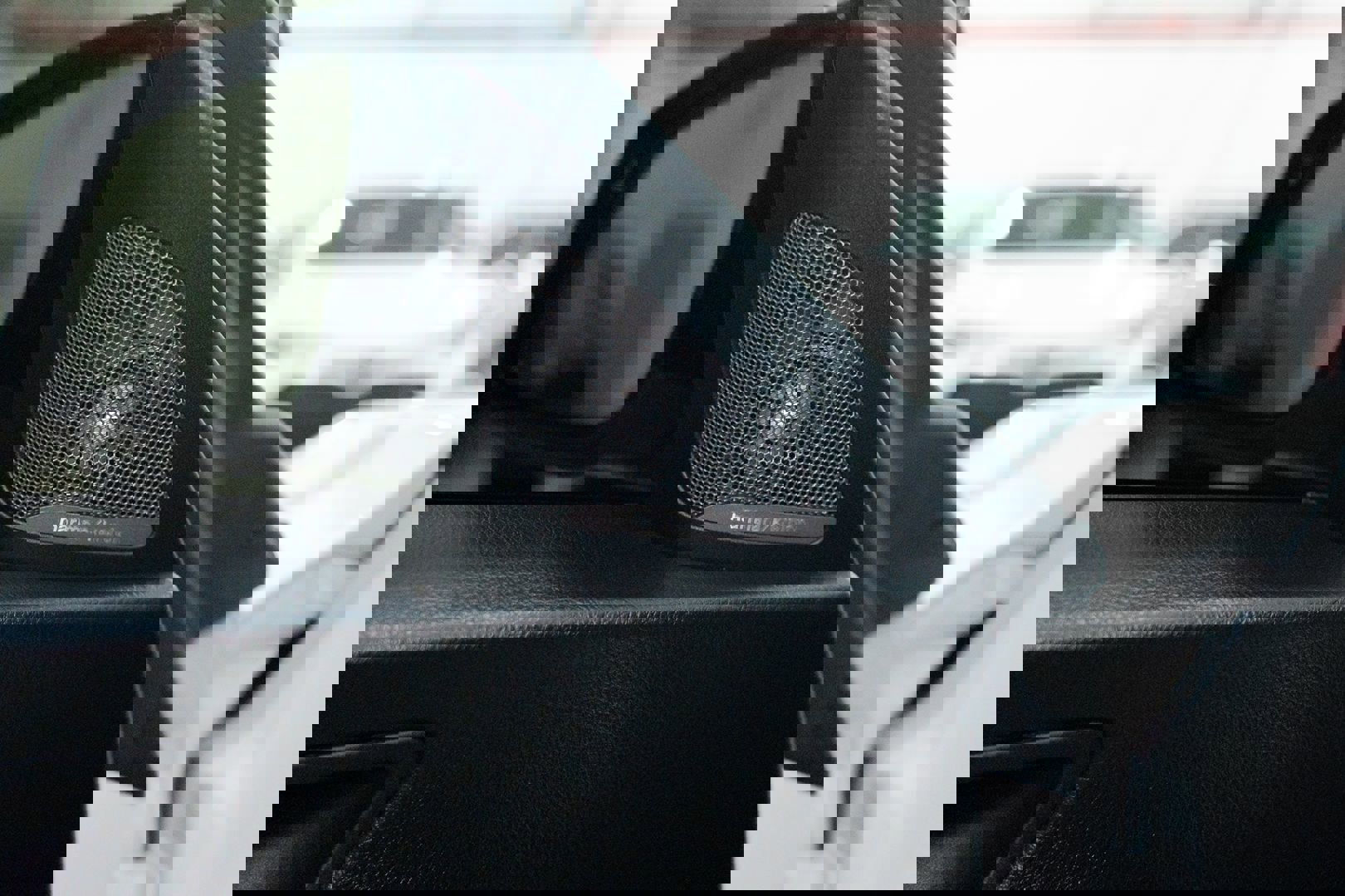 Used 2018 BMW M2 image 18