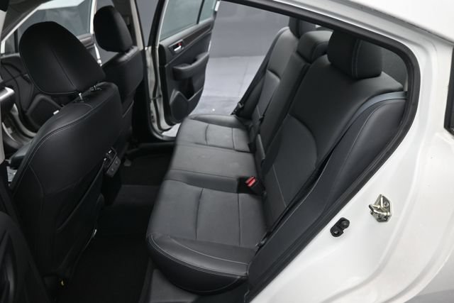 Used 2015 Subaru Legacy 2.5i Limited AWD/4WD image 12