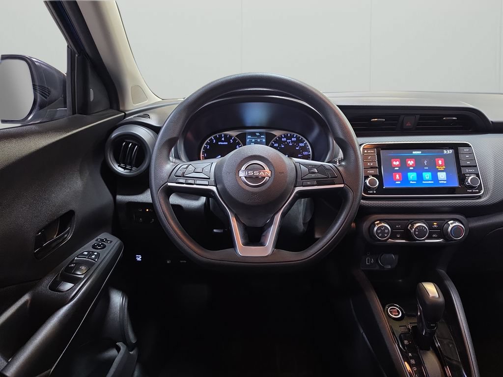Used 2022 Nissan Kicks S w/ Interior Electronics Package FWD image 18
