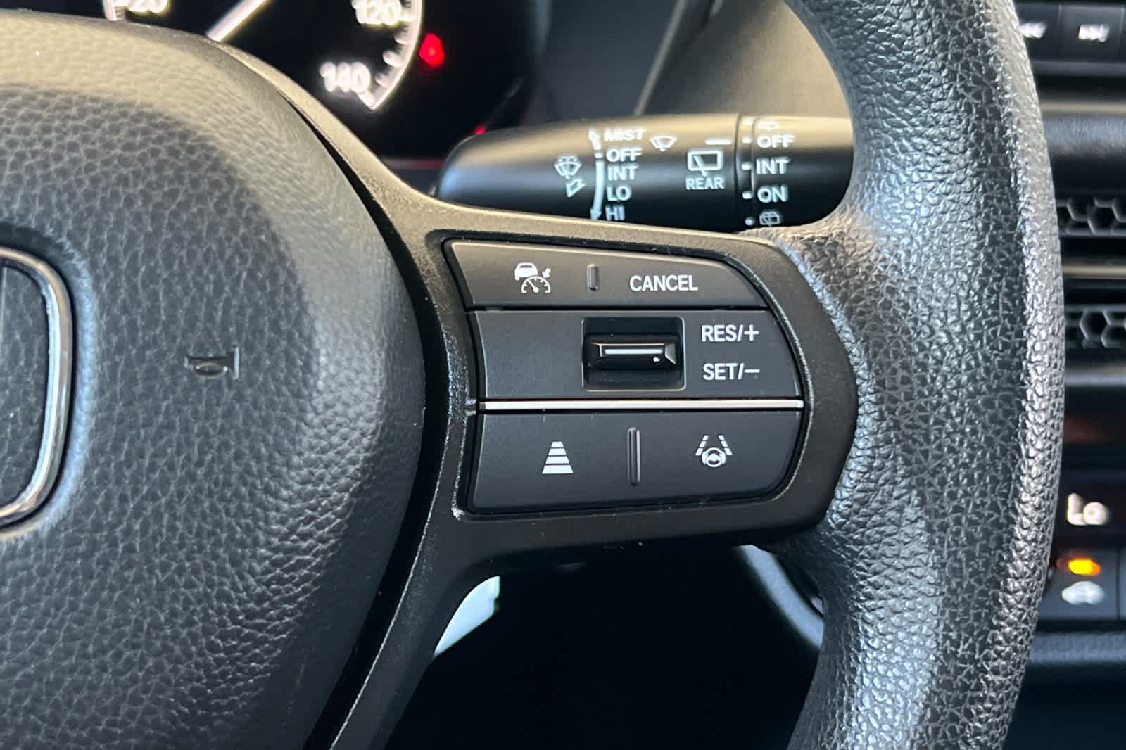 Used 2025 Honda HR-V LX image 26