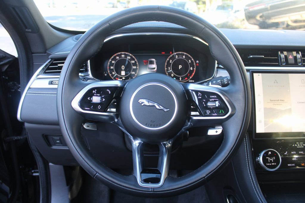 Used 2024 Jaguar F-PACE R-Dynamic S AWD/4WD image 13