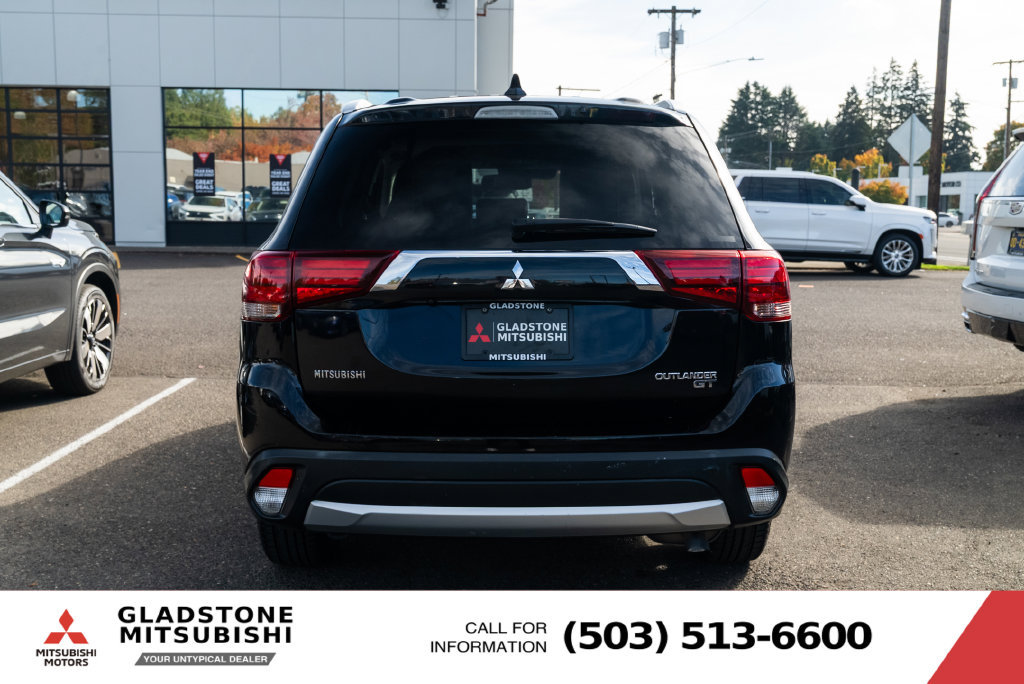 Used 2018 Mitsubishi Outlander GT AWD/4WD image 6