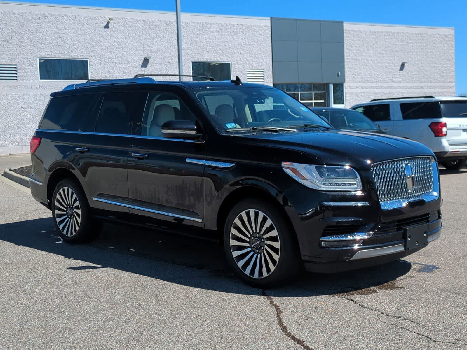 Used 2021 Lincoln Navigator Reserve w/ Luxury Package AWD/4WD video 2