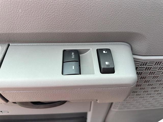 New 2024 Ford E-450 and Econoline 450 Super Duty w/ Power Windows & Locks Group image 28