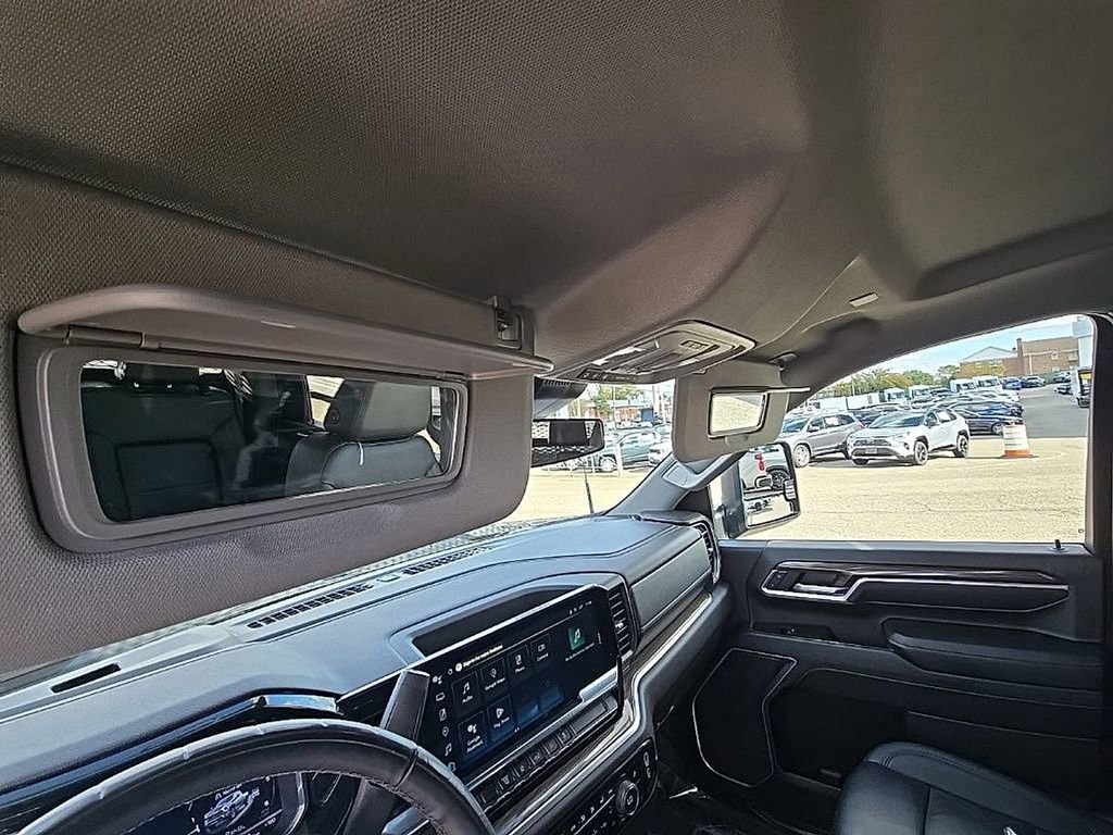 Used 2024 Chevrolet Silverado 2500 LT w/ Convenience Package image 29