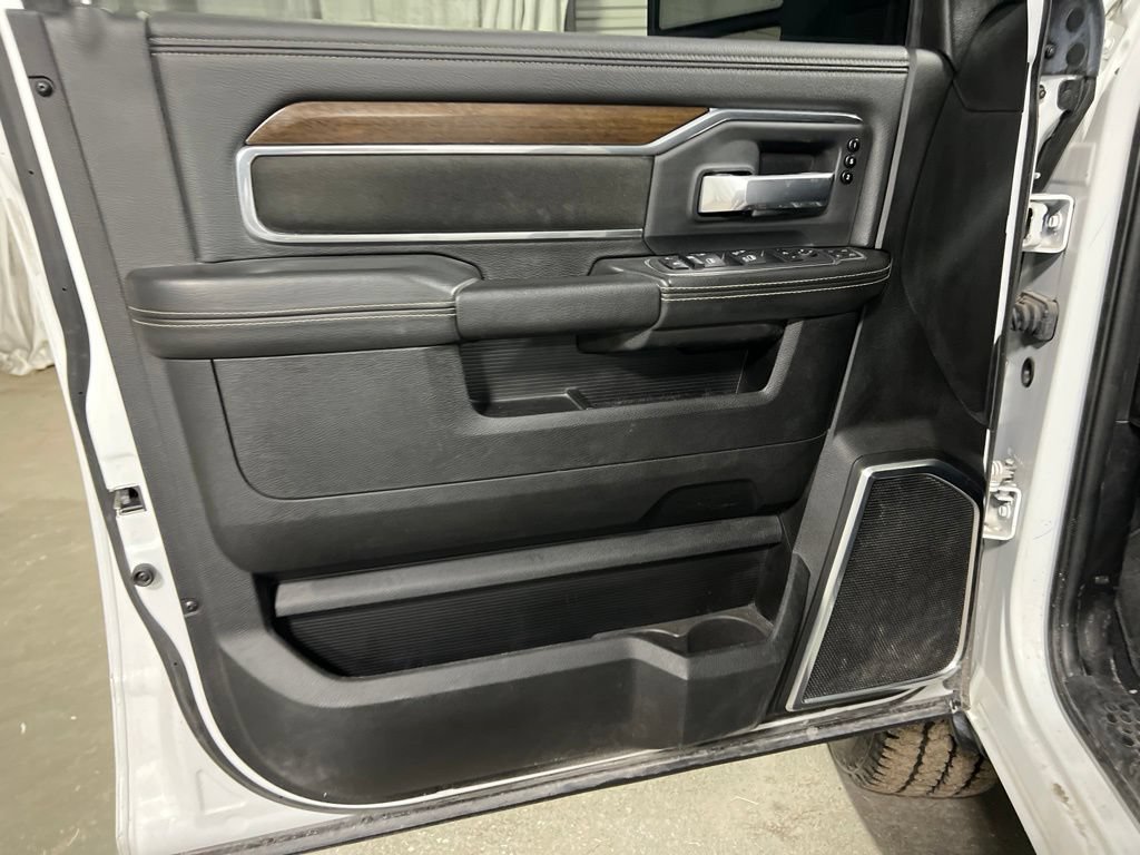 Used 2024 RAM 2500 Laramie w/ Safety Group AWD/4WD image 25