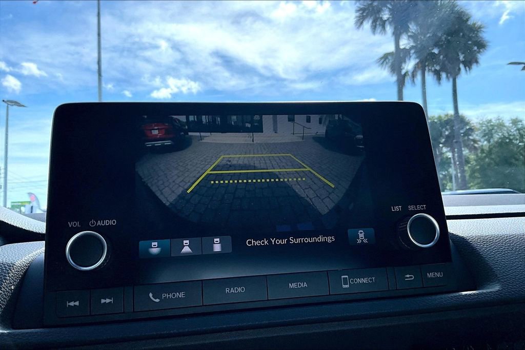 Used 2024 Honda CR-V Sport image 14