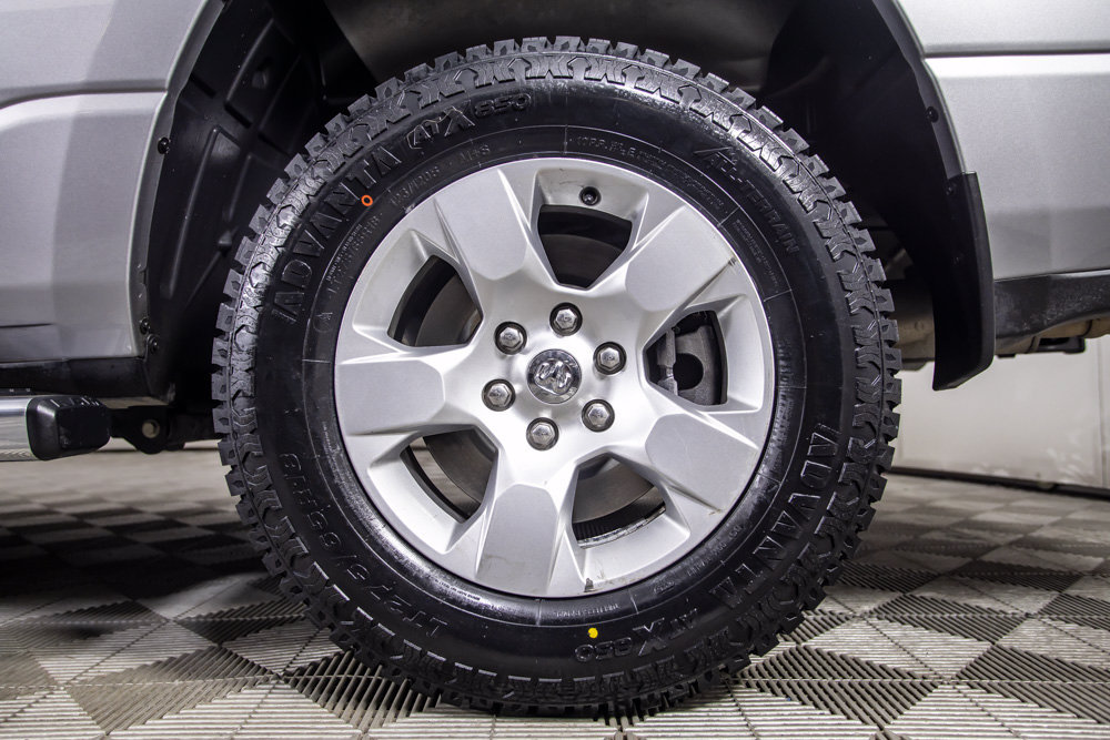 Used 2020 RAM 1500 Big Horn AWD/4WD image 42