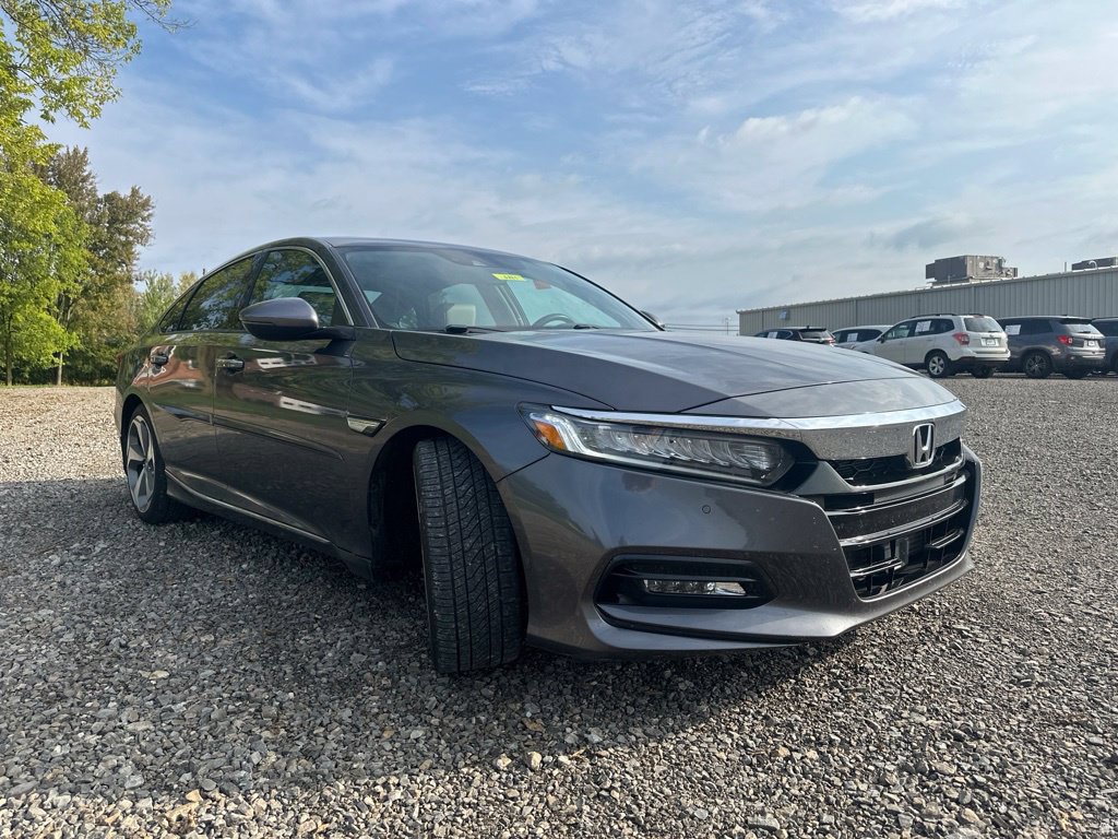 Used 2018 Honda Accord Touring image 13