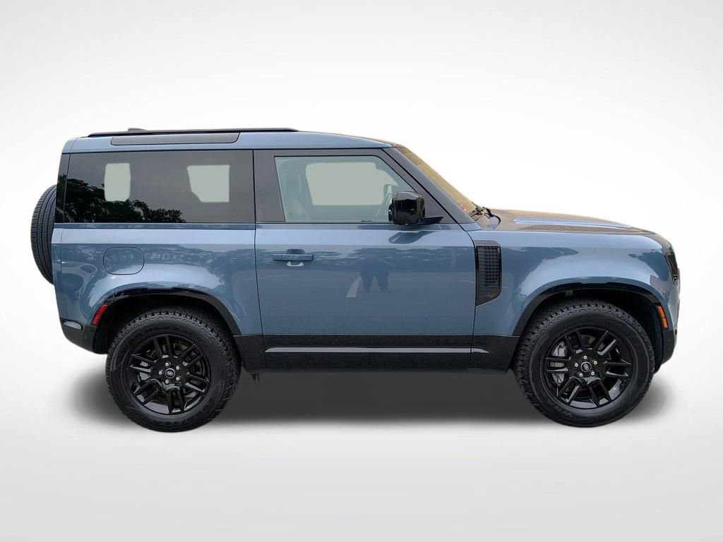 Used 2022 Land Rover Defender 90 X-Dynamic S AWD/4WD image 8