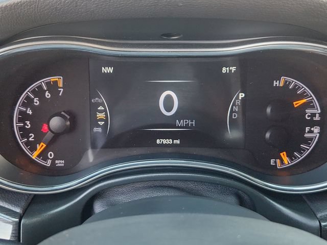 Used 2021 Jeep Grand Cherokee Trailhawk w/ Premium Lighting Group AWD/4WD image 40