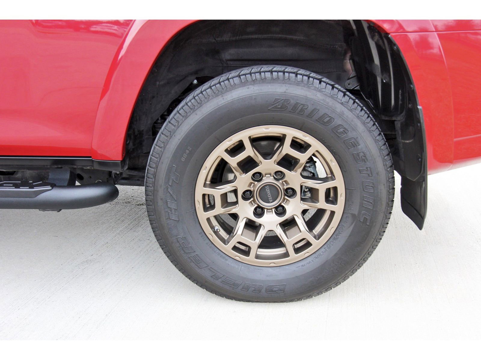 Used 2023 Toyota 4Runner 40th Anniversary SE AWD/4WD image 32