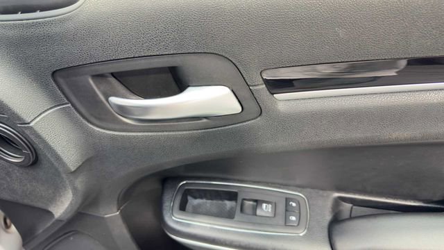 Used 2019 Chrysler 300 S image 14